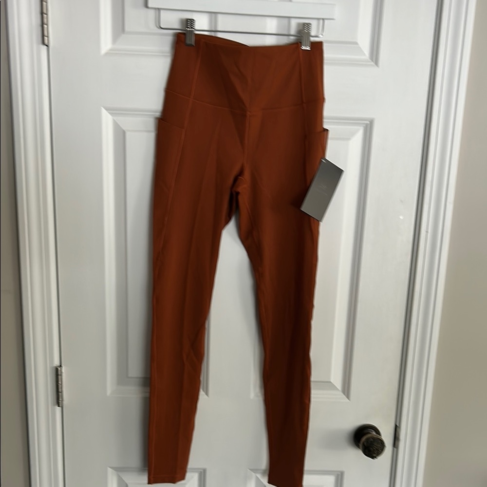 ARC’TERY ESSENT high rise legging size 6
